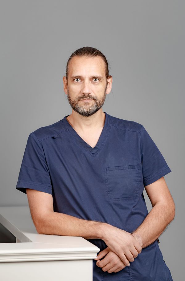 Dr n. med. Marcin Tutak